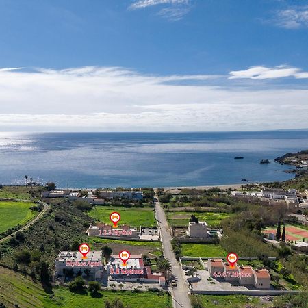 Mythos Villas Дамнони Екстериор снимка