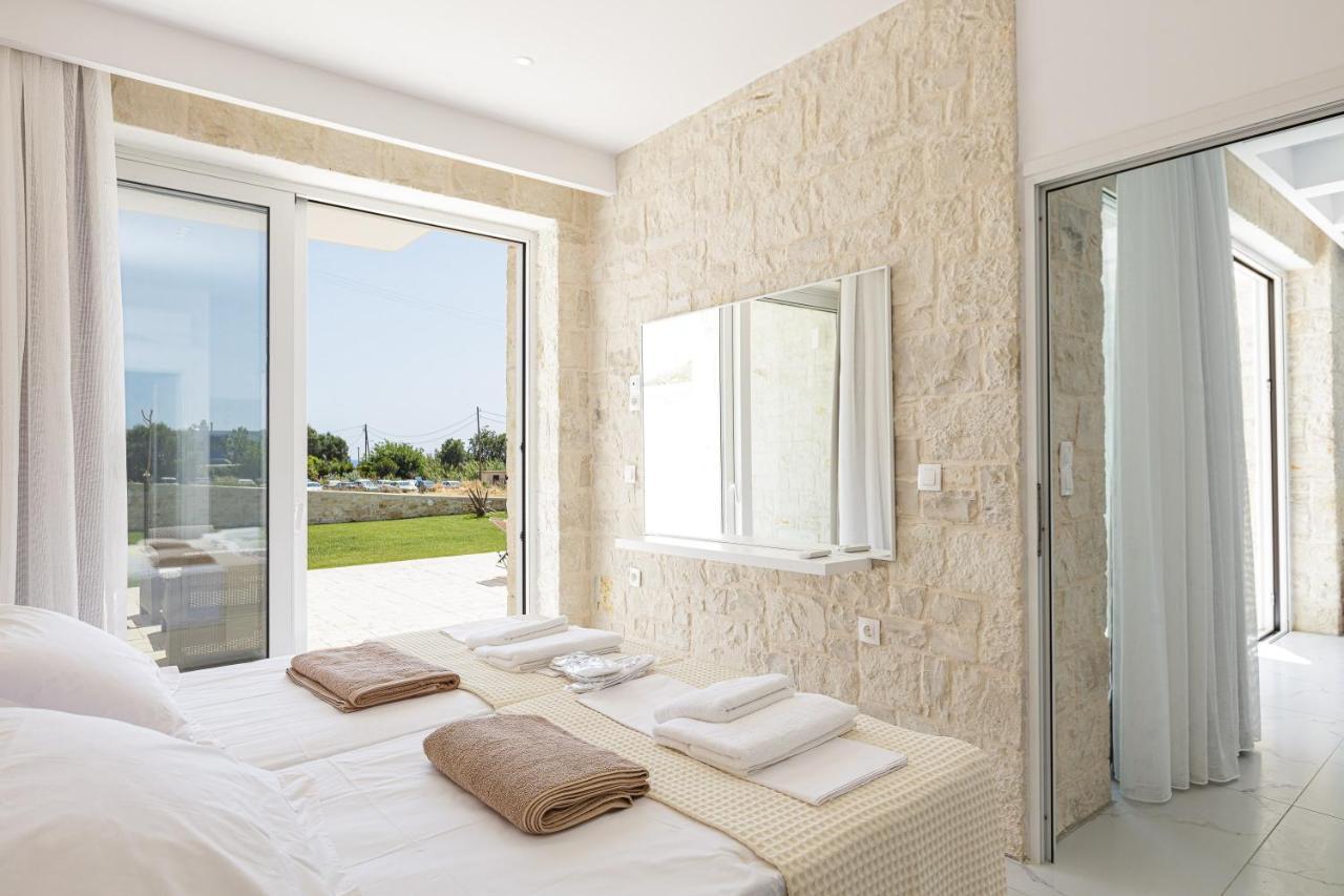 Mythos Villas Дамнони Екстериор снимка