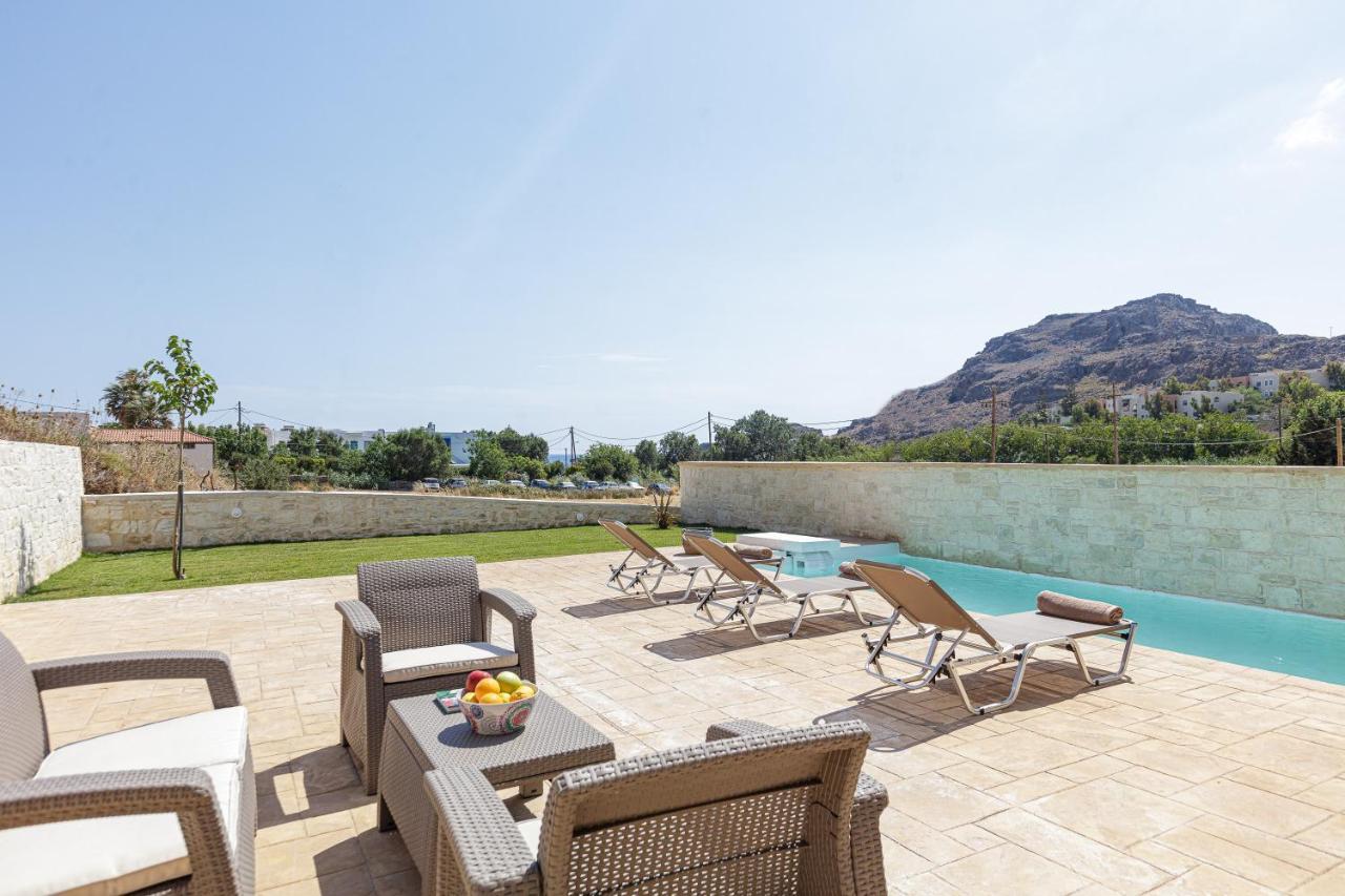 Mythos Villas Дамнони Екстериор снимка